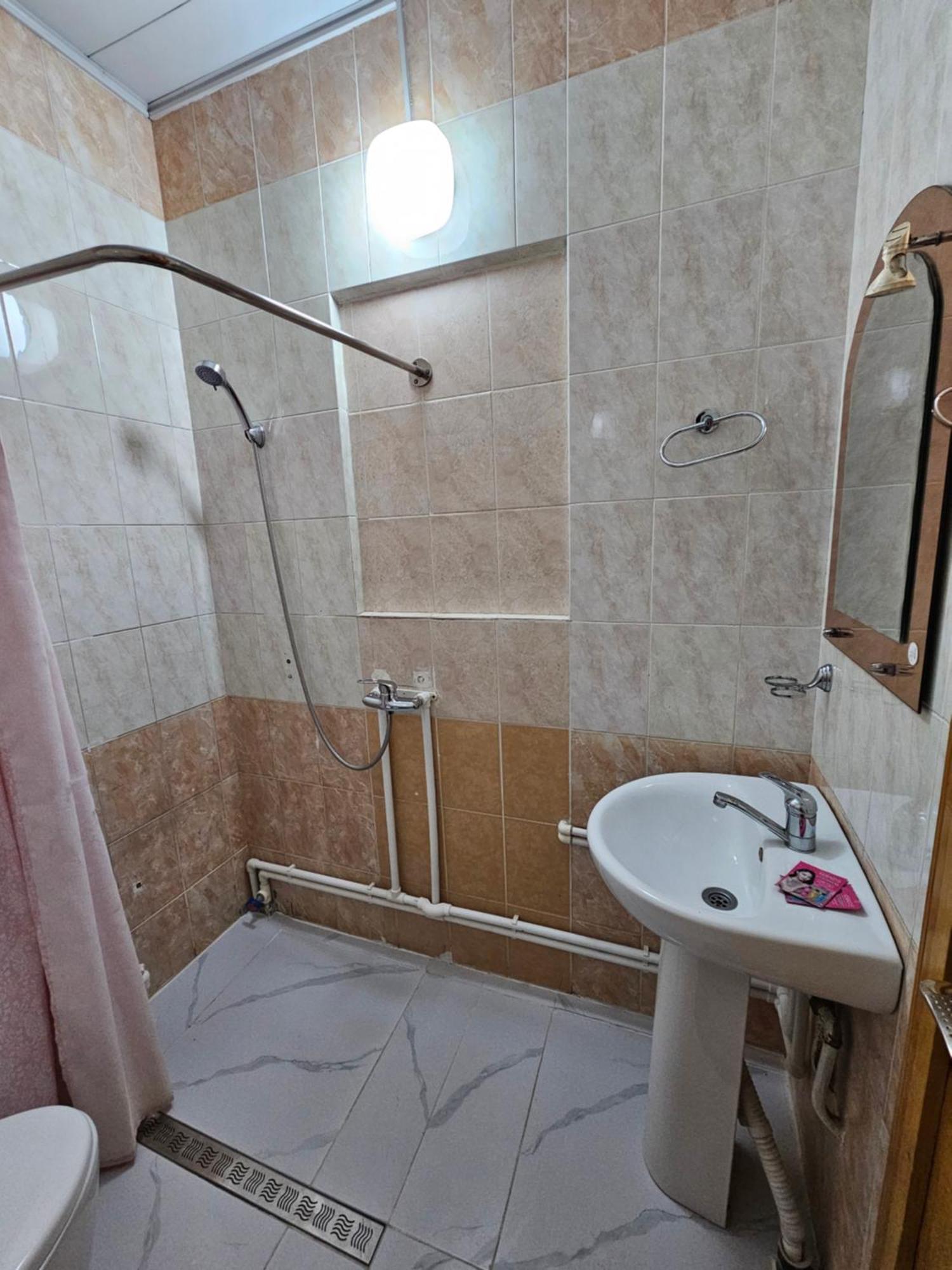 סמרקנד Sim-Sim Hostel & Backpackers מראה חיצוני תמונה