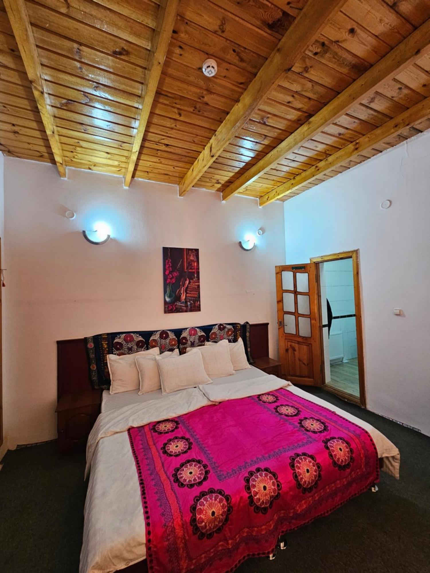 סמרקנד Sim-Sim Hostel & Backpackers חדר תמונה